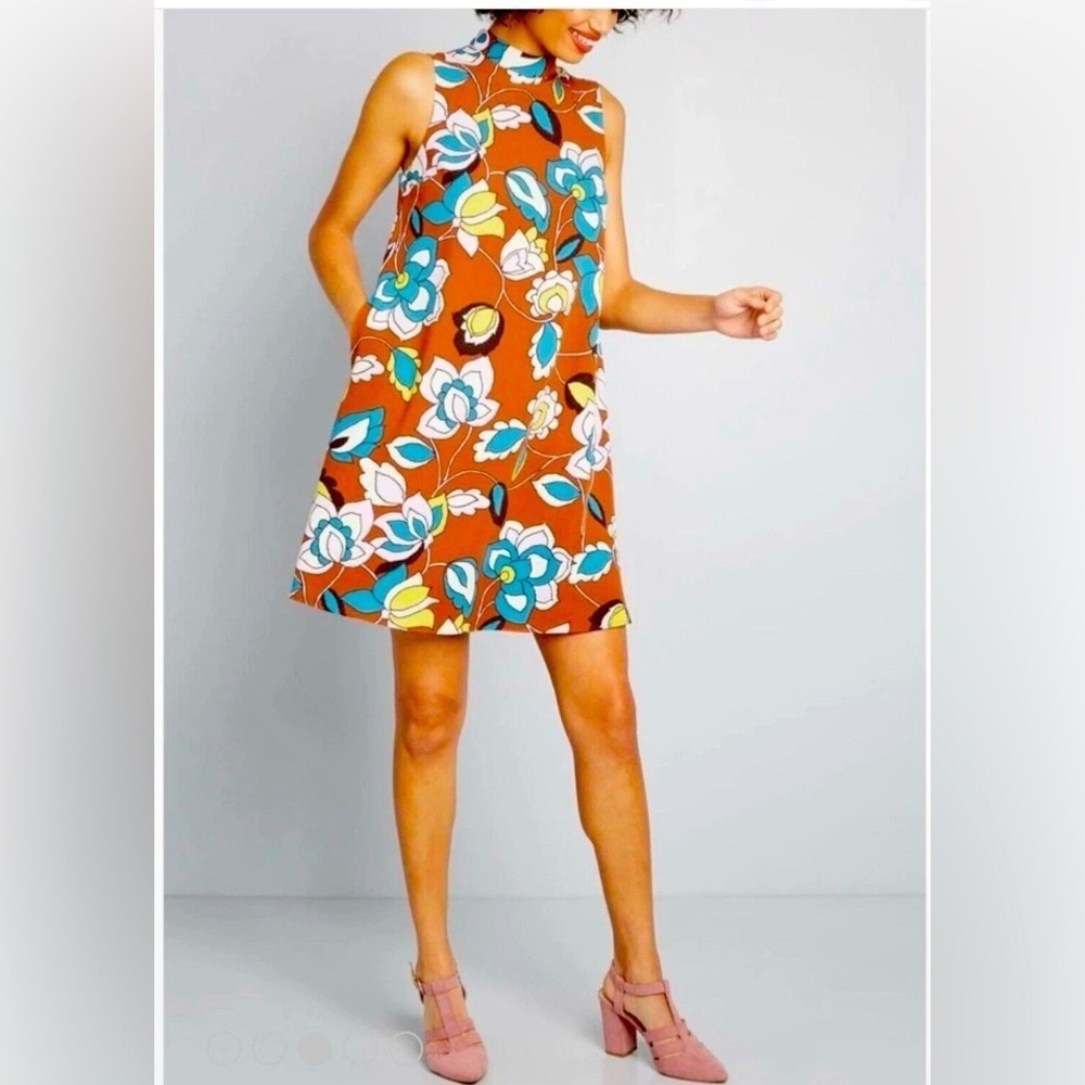 ModCloth In With Excitement Brown Floral Mock Neck Dress Size Small